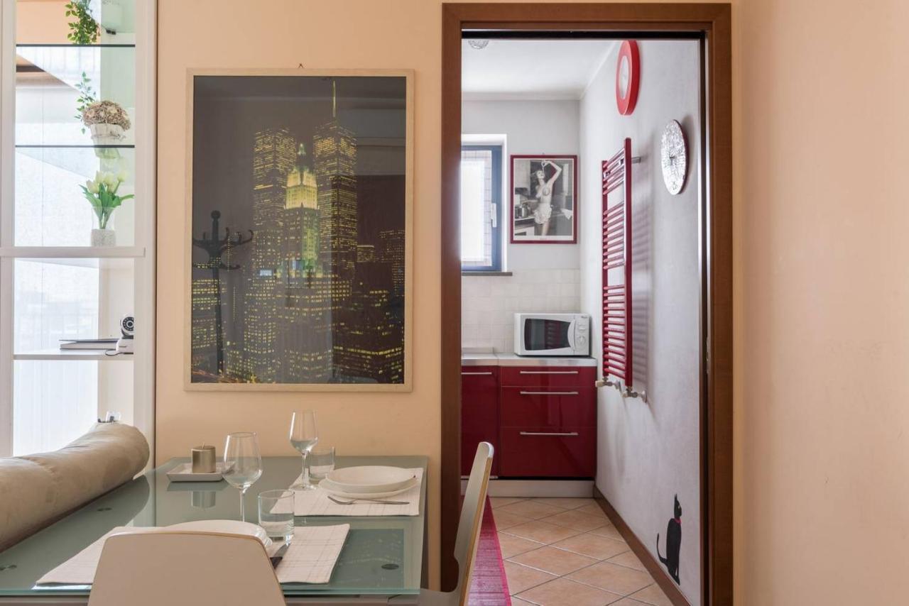 شقة Fiera Milanocity View With Terrace Next To Shopping Mall المظهر الخارجي الصورة